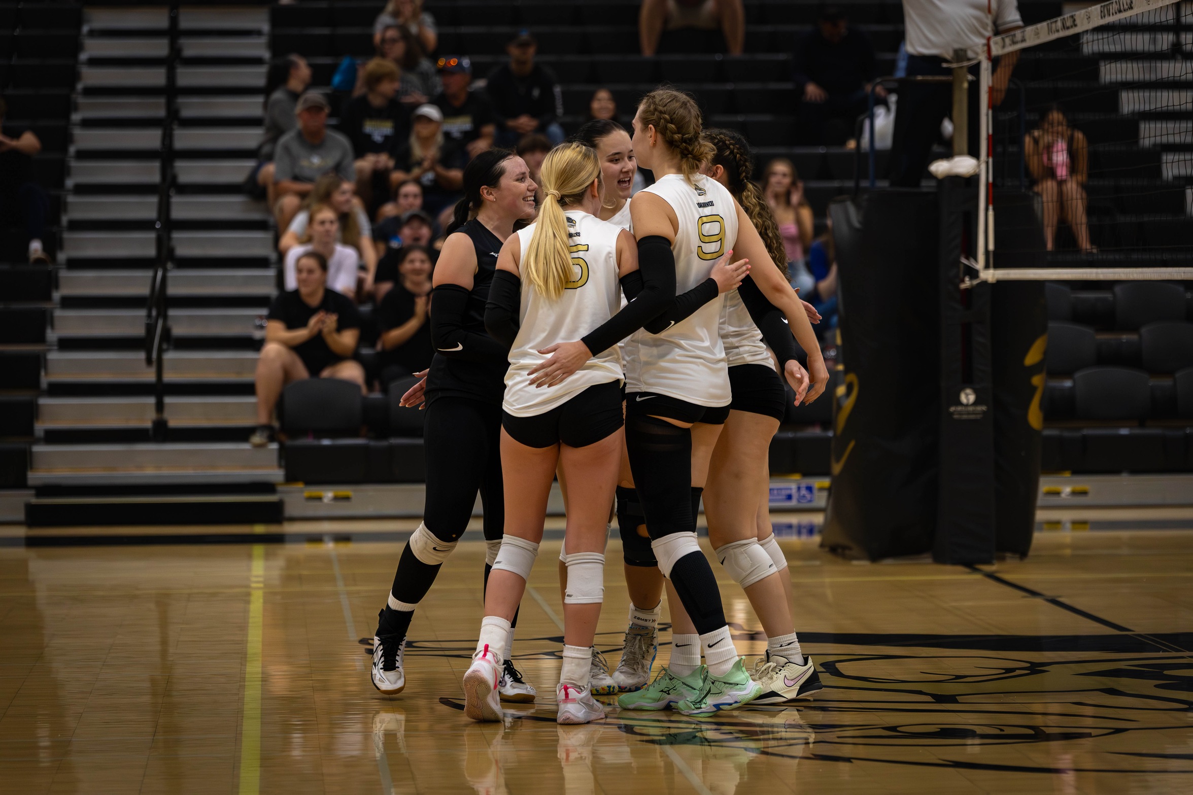 Week 6 Recap: Roadrunners Drop Two Tough Matches Against Cabrillo and Merced